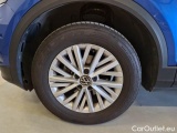  Volkswagen  T-ROC VOLKSWAGEN  / 2017 / 5P / SUV 1.5 TSI ACT BUSINESS DSG #110