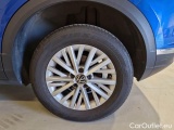  Volkswagen  T-ROC VOLKSWAGEN  / 2017 / 5P / SUV 1.5 TSI ACT BUSINESS DSG #108