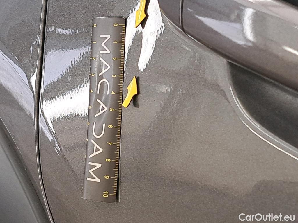  Citroen  C3 CITROEN  / 2020 / 5P / Berline PureTech 110 S&S BVM6 Shine Business #12