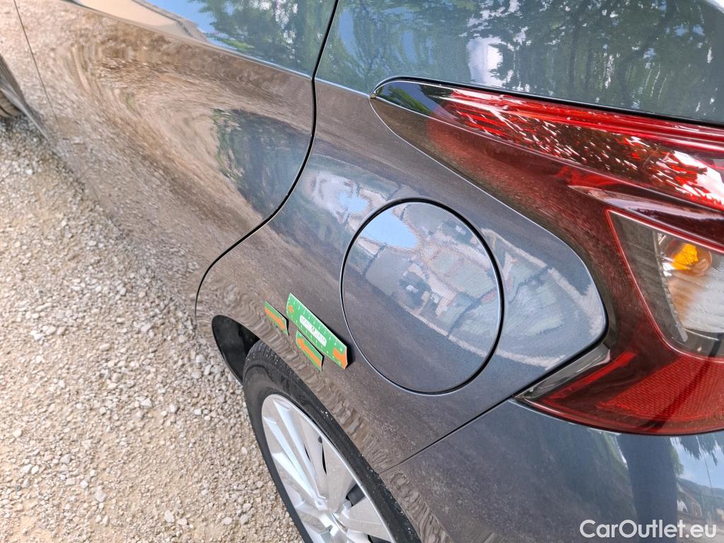  Nissan  Micra NISSAN  / 2016 / 5P / Berline IG-T 92 Business Edition #7