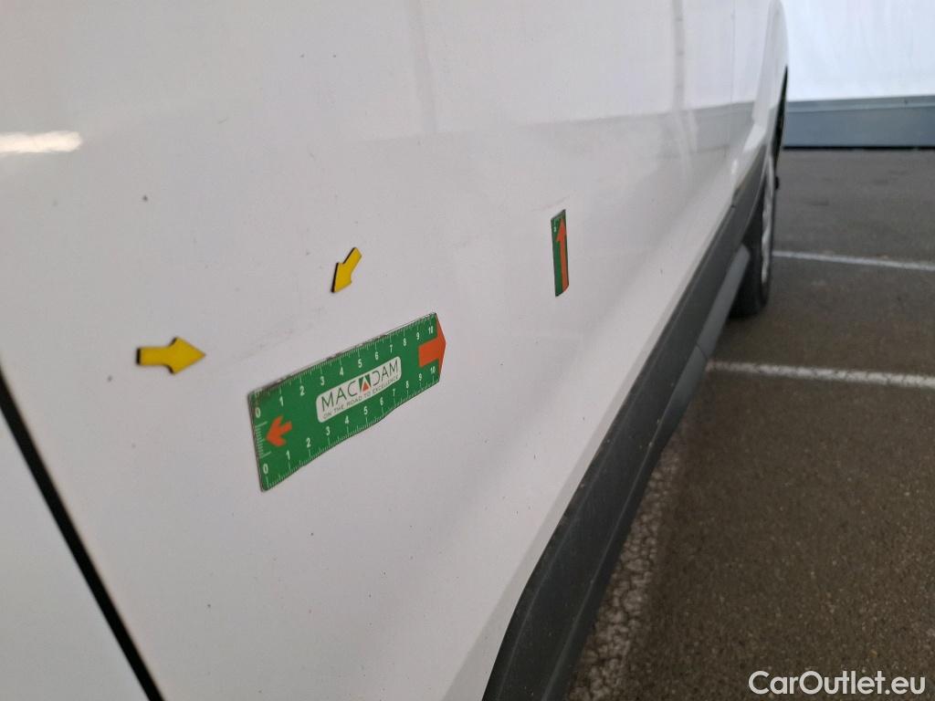  Ford  Transit Connect FORD  VU 4p Fourgonnette 1.5TD120 L1 CHARGE AUG.TREND #29
