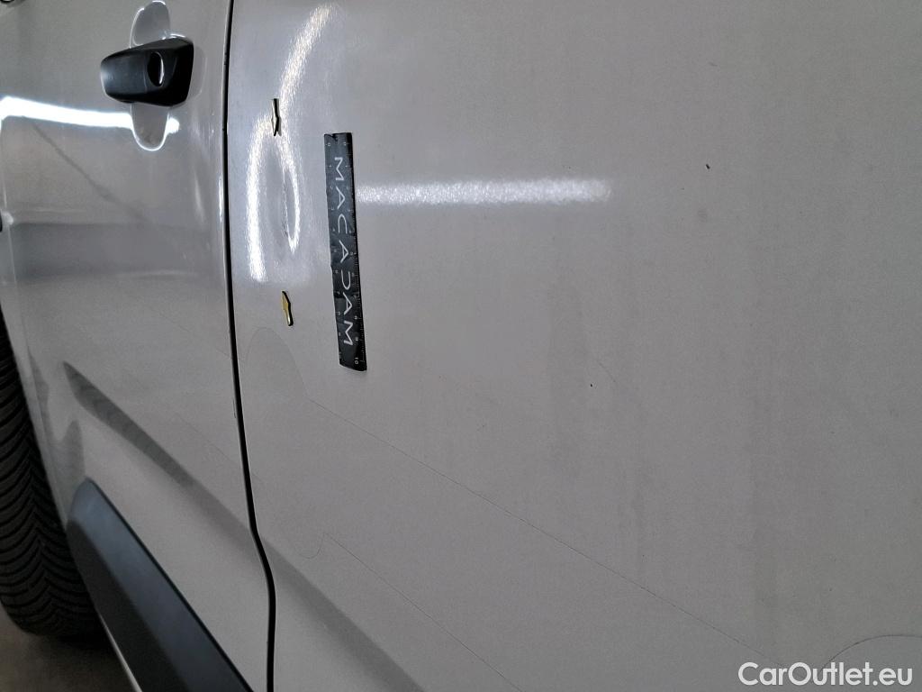 Citroen  Berlingo  Fourgon Club M 650 1.5 BlueHDi 100CV BVM5 E6dT #15