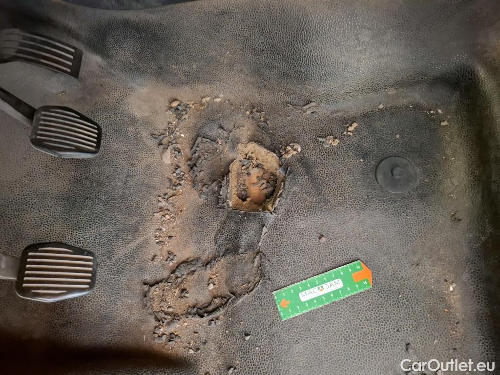  Ford  Transit Connect FORD  VU 4p Fourgonnette 1.5TD120 L1 CHARGE AUG.TREND #2