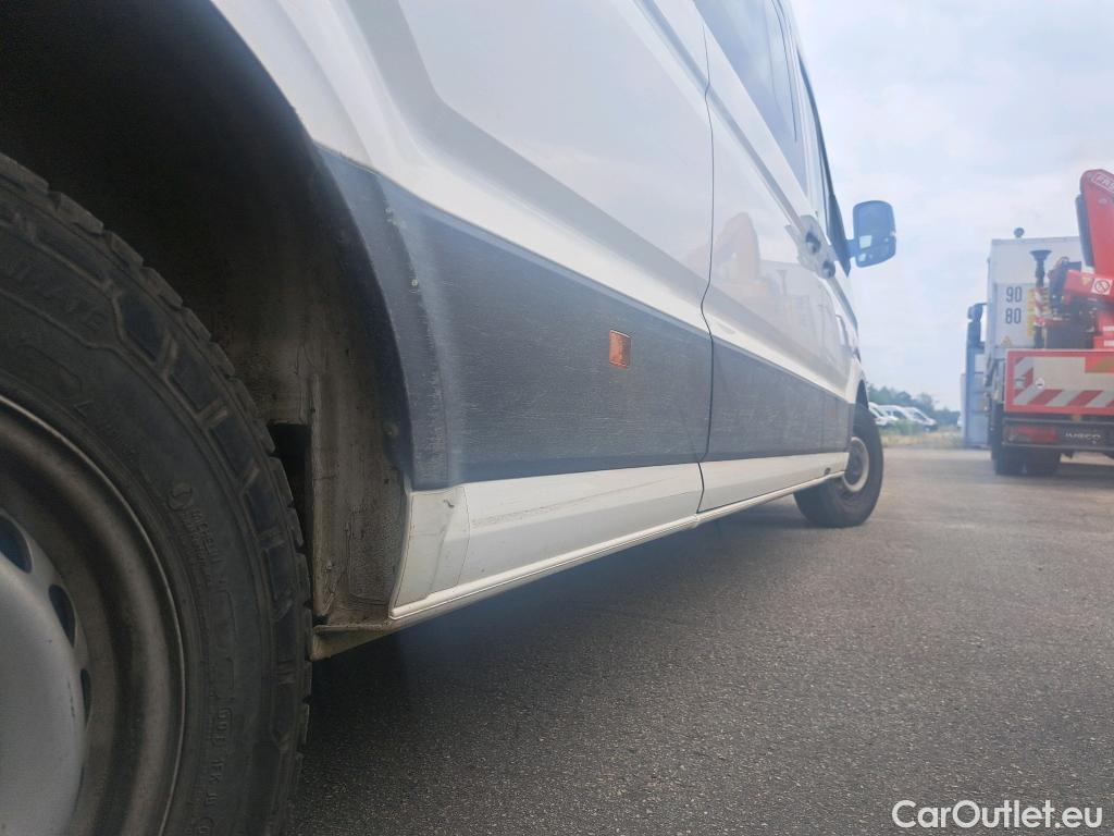  Volkswagen  Crafter VOLKSWAGEN  / 2017 / 4P / Fourgon tôlé 2.0 TDI 140 35 L4H3 Procab Business Line #8