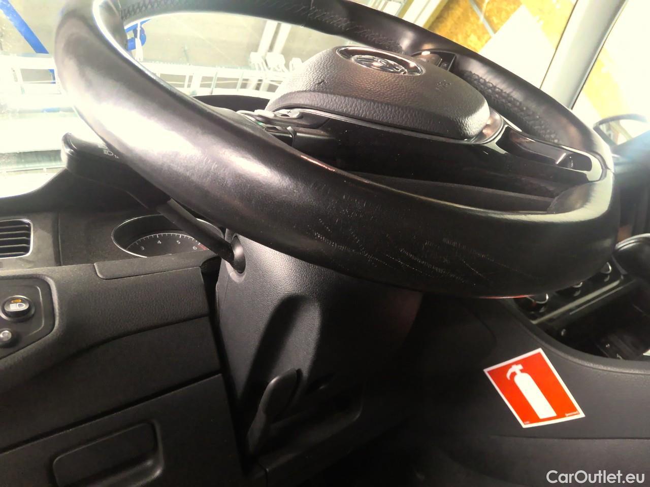  Volkswagen  Golf  Sp.Combi TSI 110 Aut. #6