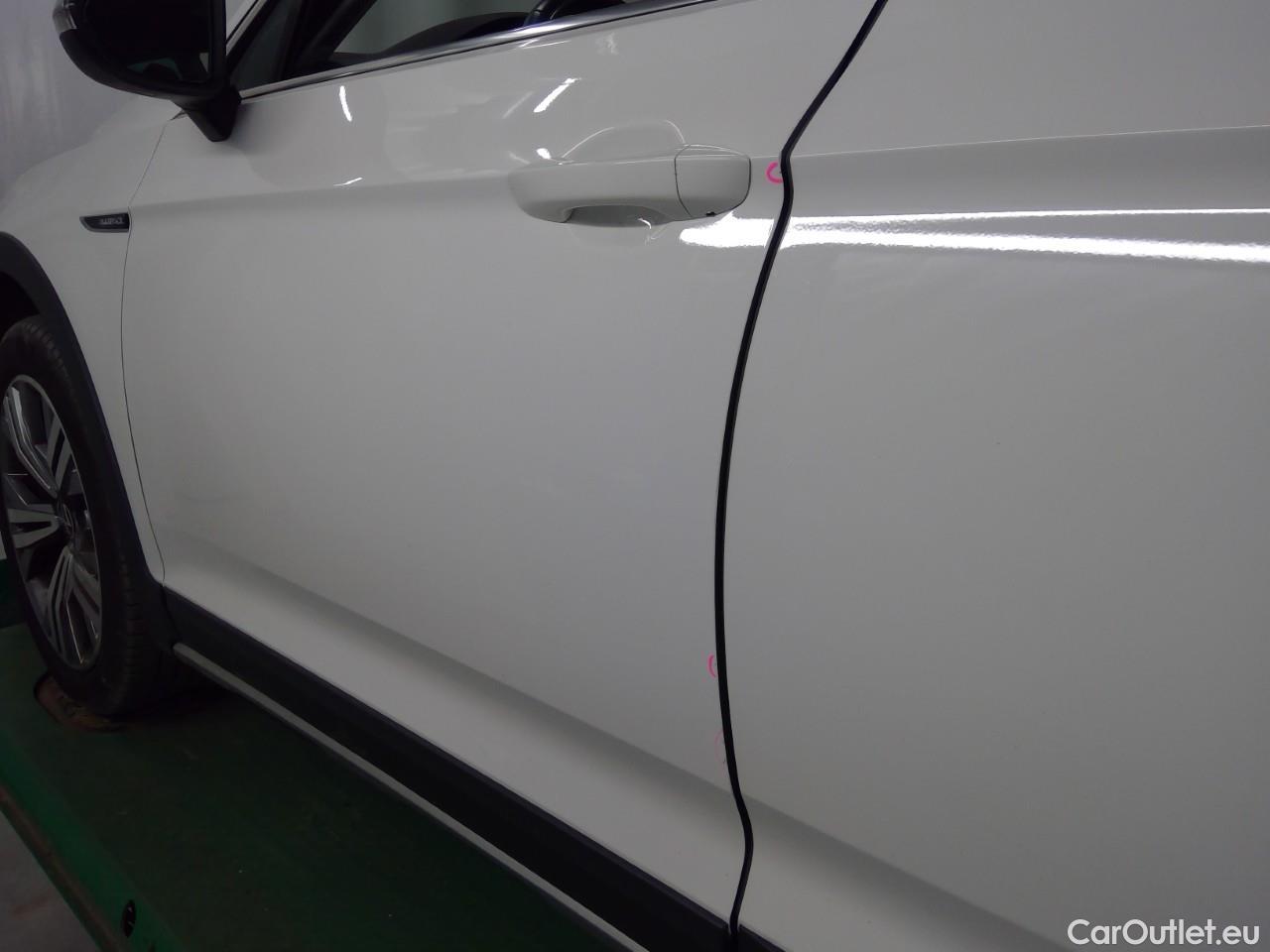  Volkswagen  Passat Pass. All TDI200 ExBuEd 4M Aut #9