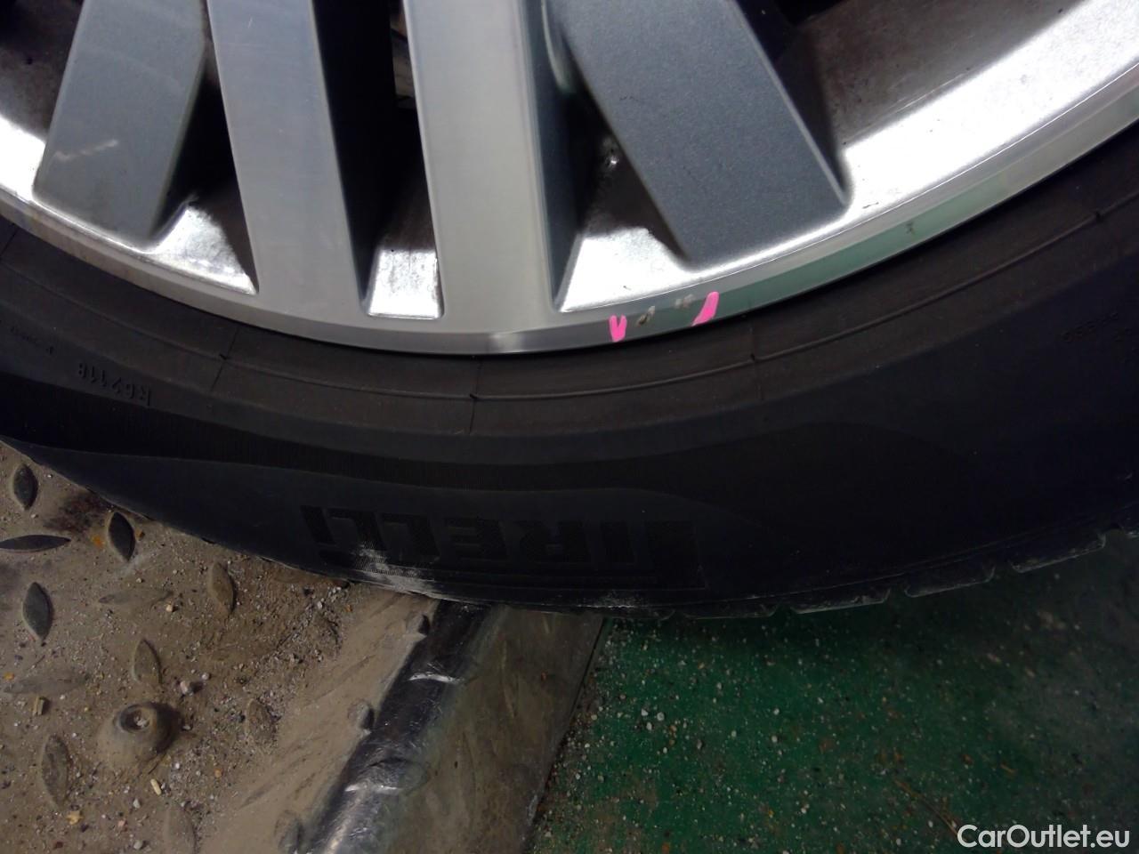  Volkswagen  Passat Pass. All TDI200 ExBuEd 4M Aut #36