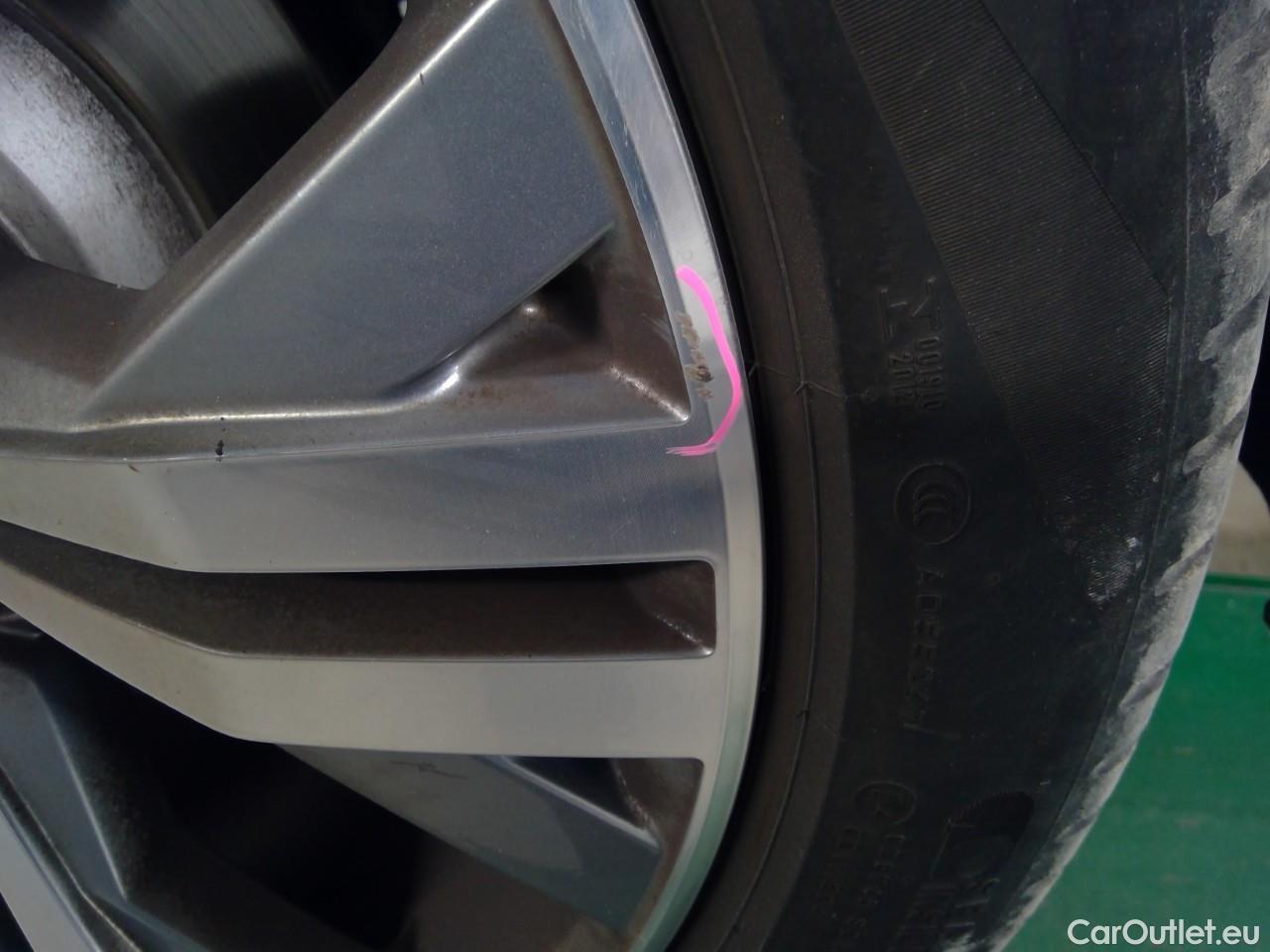  Volkswagen  Passat Pass. All TDI200 ExBuEd 4M Aut #22