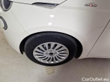  Fiat  500 FIAT  / 2020 / 3P / BERLINA ELETTRICA ACTION #40