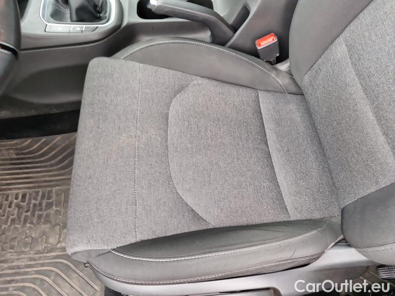  Hyundai  i30   cw (PD)(2017->)  kom.1.6CRDi 115 Smart #6