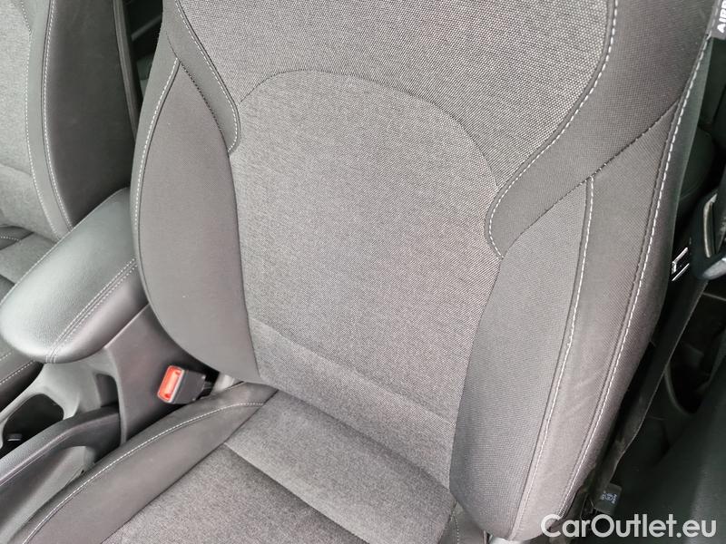  Hyundai  i30   cw (PD)(2017->)  kom.1.6CRDi 115 Smart #7