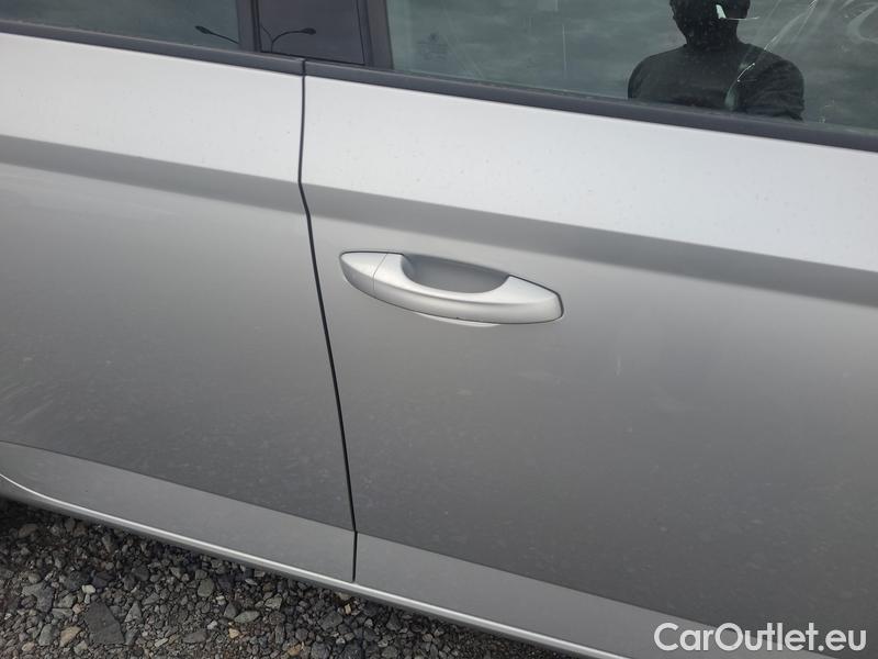 Skoda  Fabia  Combi (2015)  Com.1.0TSI 70 Ambition #6