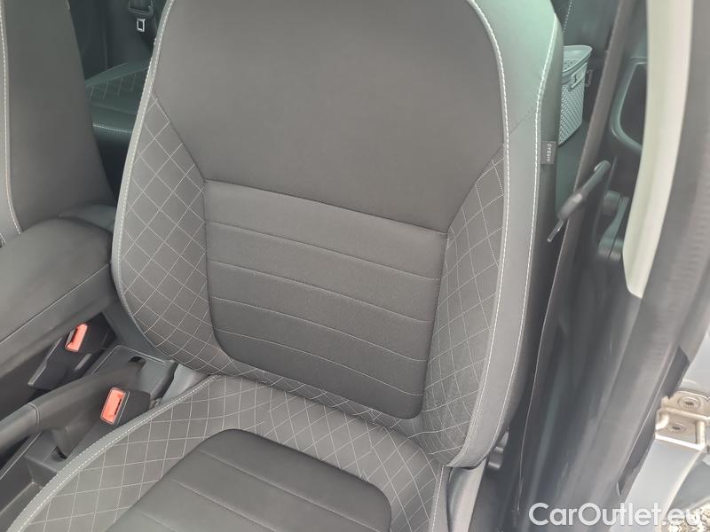  Skoda  Fabia  Combi (2015)  Com.1.0TSI 70 Ambition #21