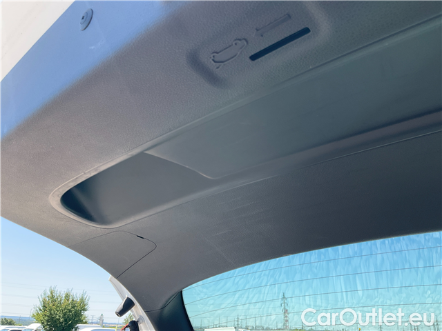  Hyundai  i30  kom.1.5TGDI FamilySmart AT #4