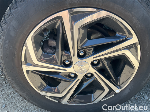  Hyundai  i30  kom.1.5TGDI FamilySmart AT #14