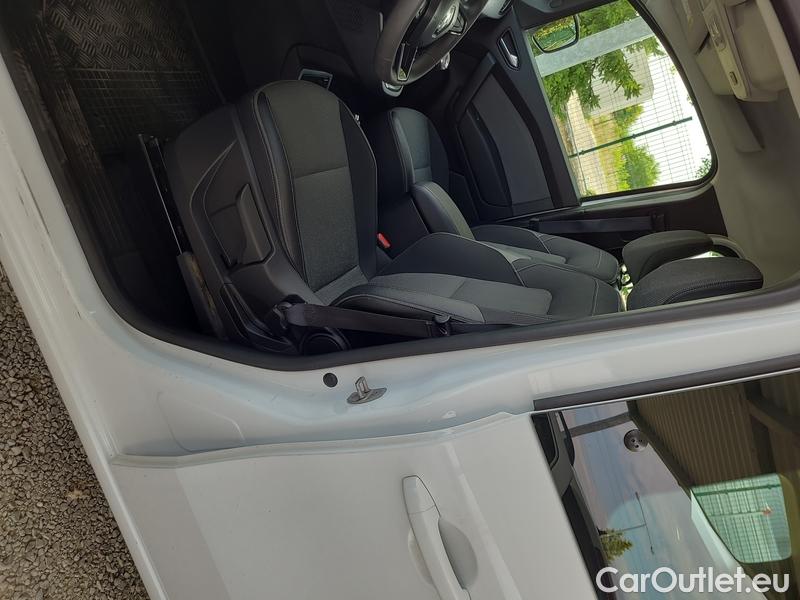  Renault  Kangoo  III (03.2021->)  1.3TCe 100 Equilibre 5d #21