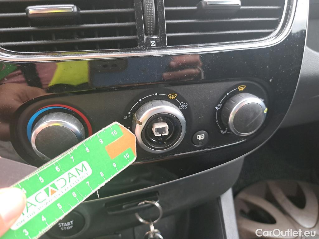  Renault  Clio  IV Business 1.2 75CV MT5 E6 #4