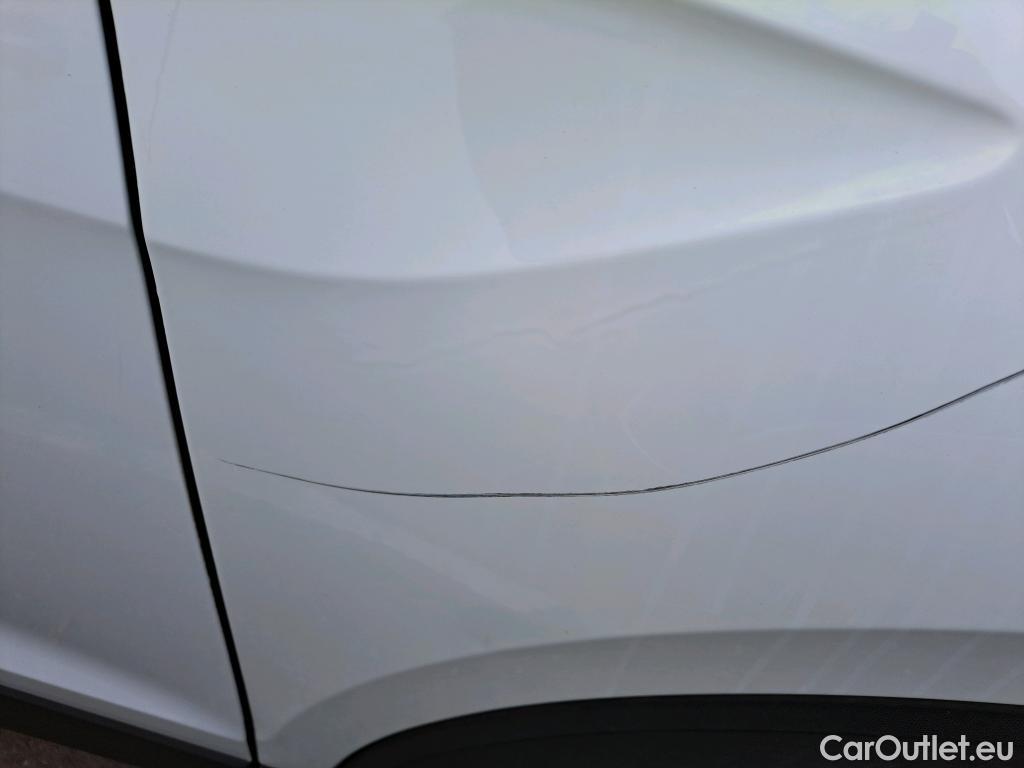  Volkswagen  T-ROC VOLKSWAGEN T-Cross / 2018 / 5P / todoterreno Advance 1.0 TSI 85kW (115CV) DSG (AC) #29