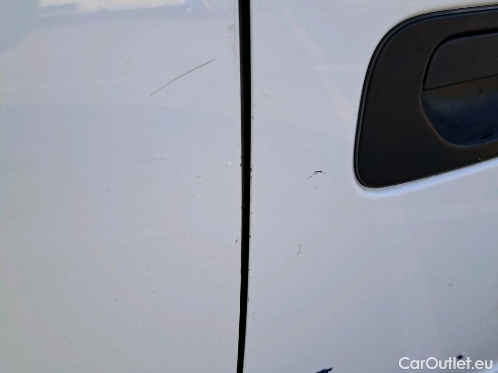  Nissan  NV200 NISSAN  / 2009 / 4P / furgón 1.5dCi 66kW (90CV) BASIC #24