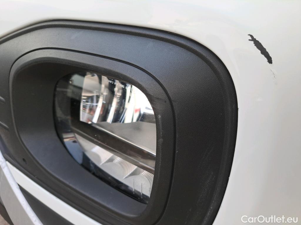  Volkswagen  T-ROC VOLKSWAGEN T-Cross / 2018 / 5P / todoterreno Advance 1.0 TSI 85kW (115CV) DSG (AC) #36