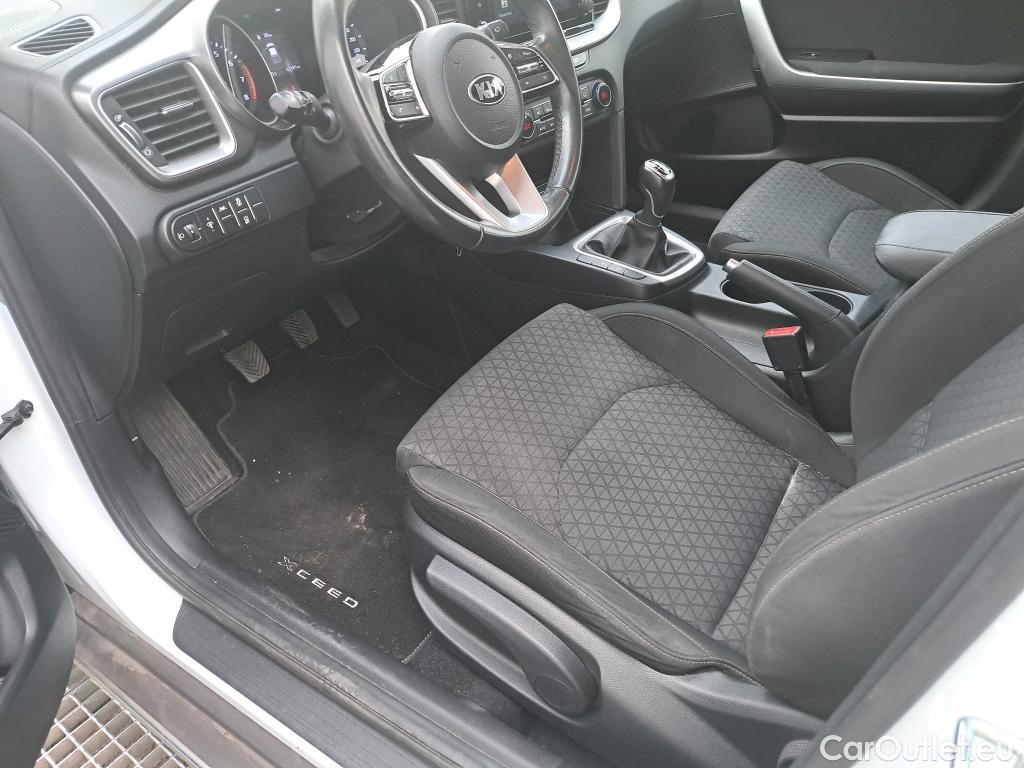  KIA  XCeed KIA  / 2019 / 5P / todoterreno 1.0 T-GDi Drive 88kW (120CV) #22