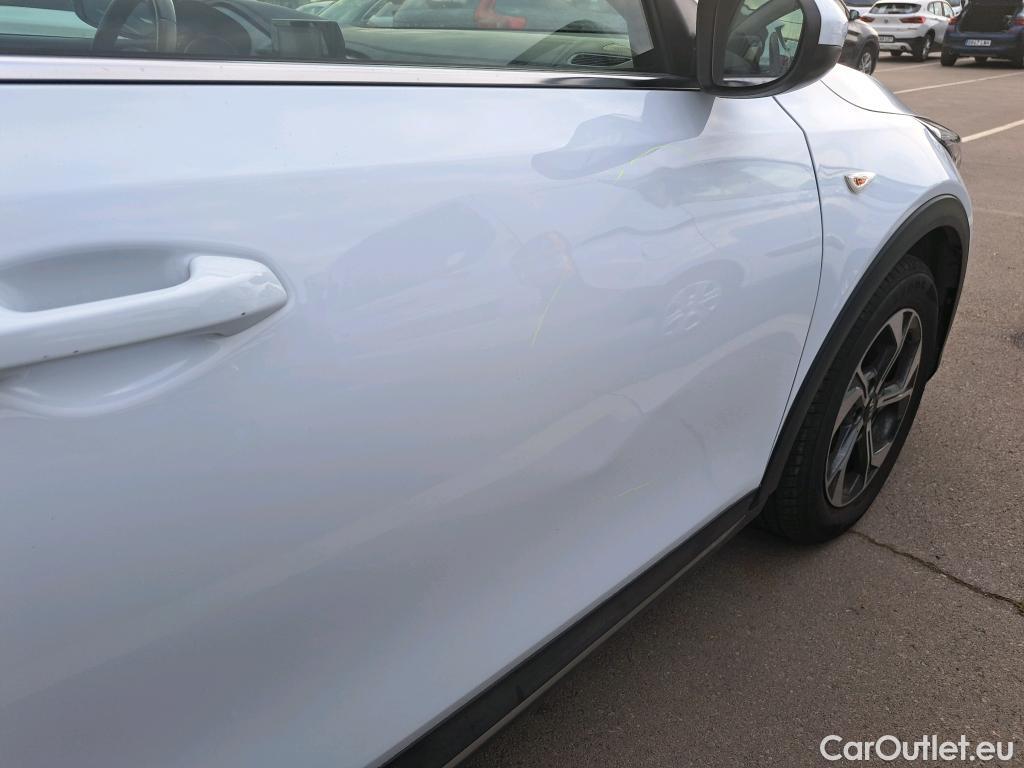  KIA  XCeed KIA  / 2019 / 5P / todoterreno 1.0 T-GDi Drive 88kW (120CV) #1