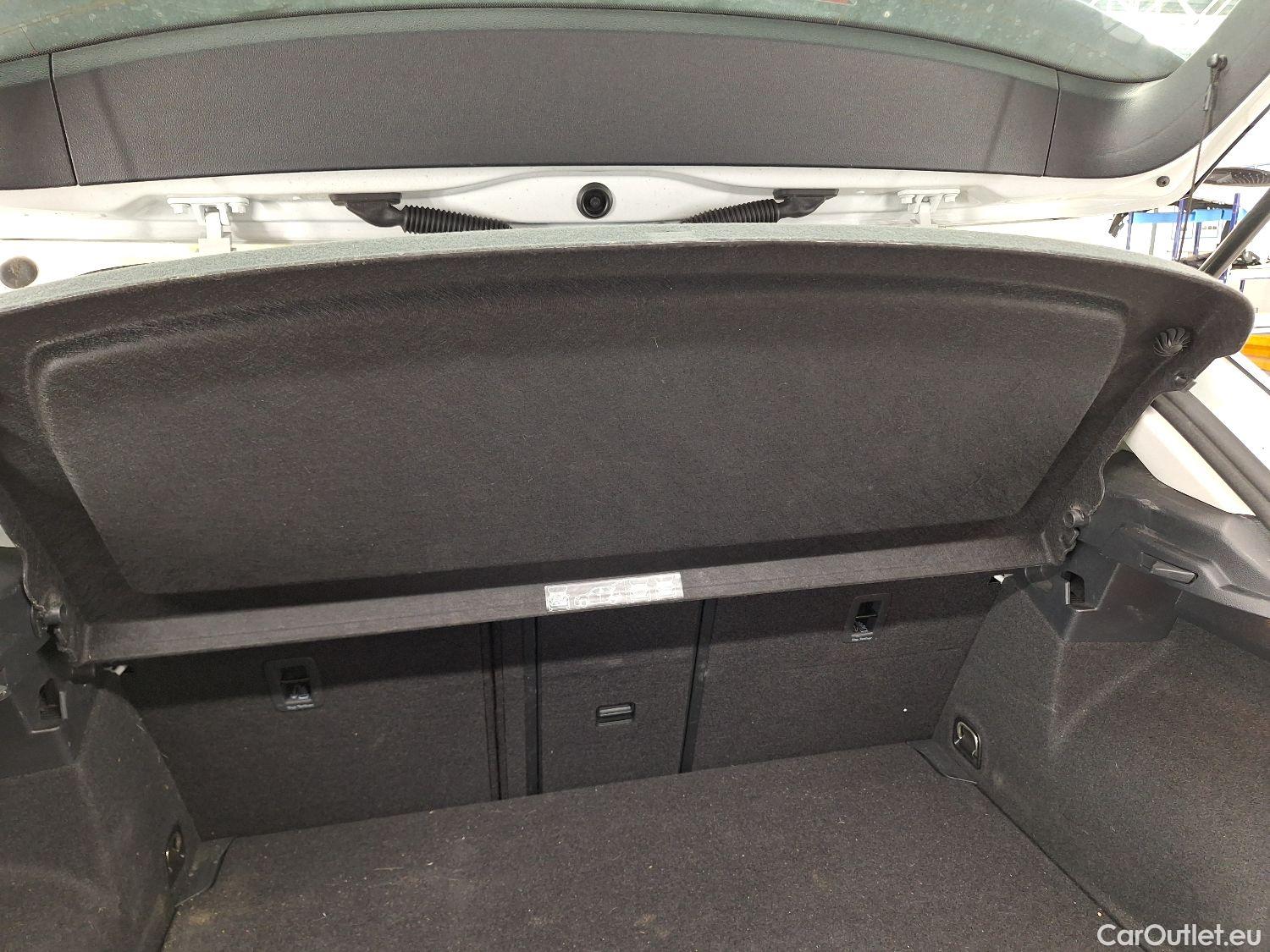  Volkswagen  T-ROC VW,  '17, Volkswagen  1.5 TSI Style DSG 5d #5