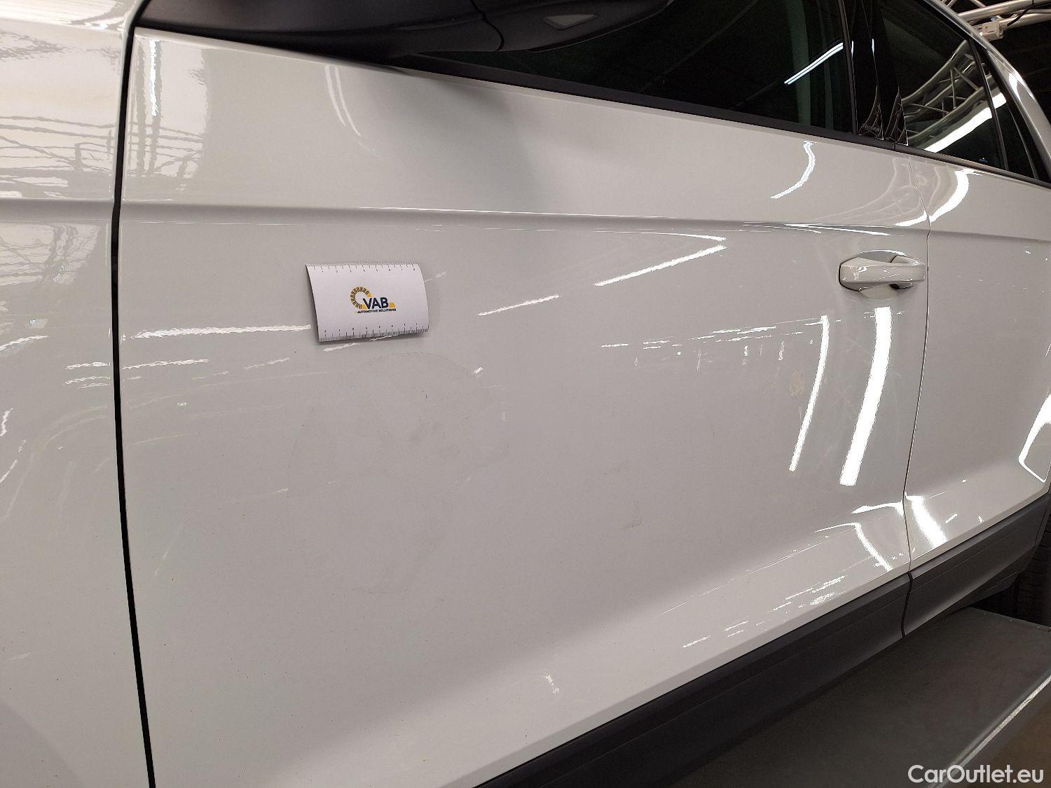 Volkswagen  T-ROC VW,  '17, Volkswagen  1.5 TSI Style DSG 5d #3
