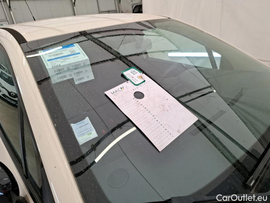  Renault  Captur  Business 0.9 TCe 90CV BVM5 E6 #2