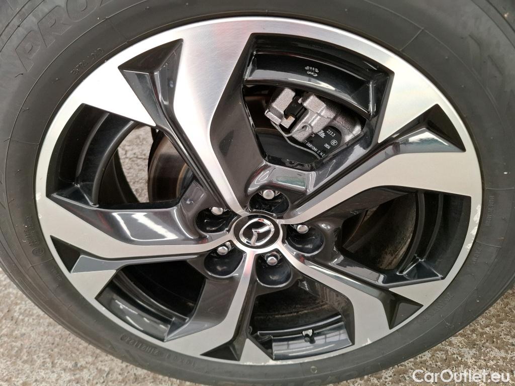  Mazda  MX-30 MAZDA  / 2019 / 5P / SUV e-Sky R-EV 170 Mako Urban Expr Prem CD LOT 100 #4