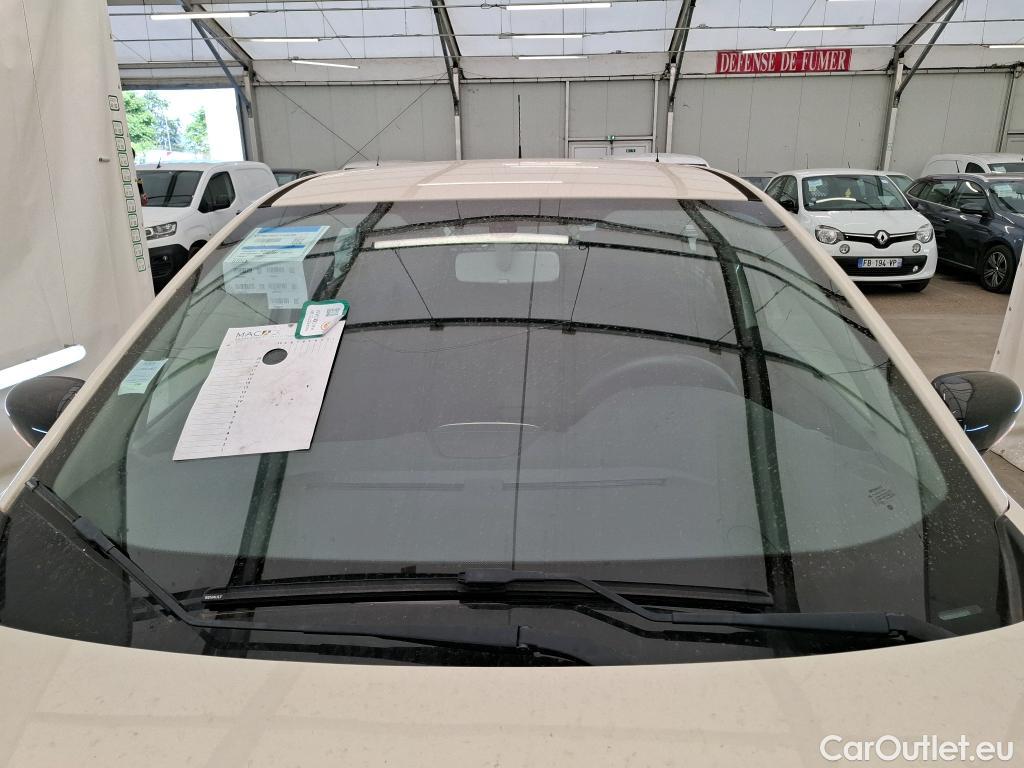  Renault  Captur  Business 0.9 TCe 90CV BVM5 E6 #1