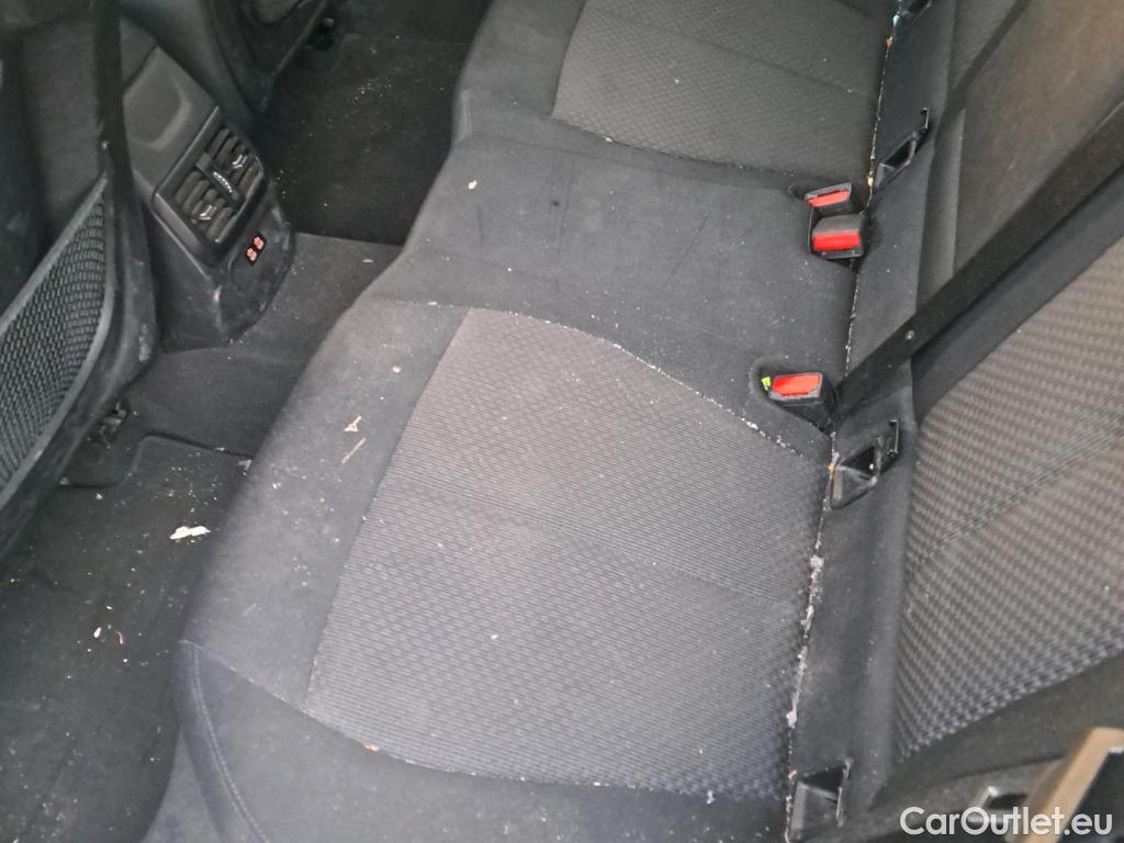  Bmw  Serie 1  Berlina 118i 1.5 135CV MT6 E6d #7