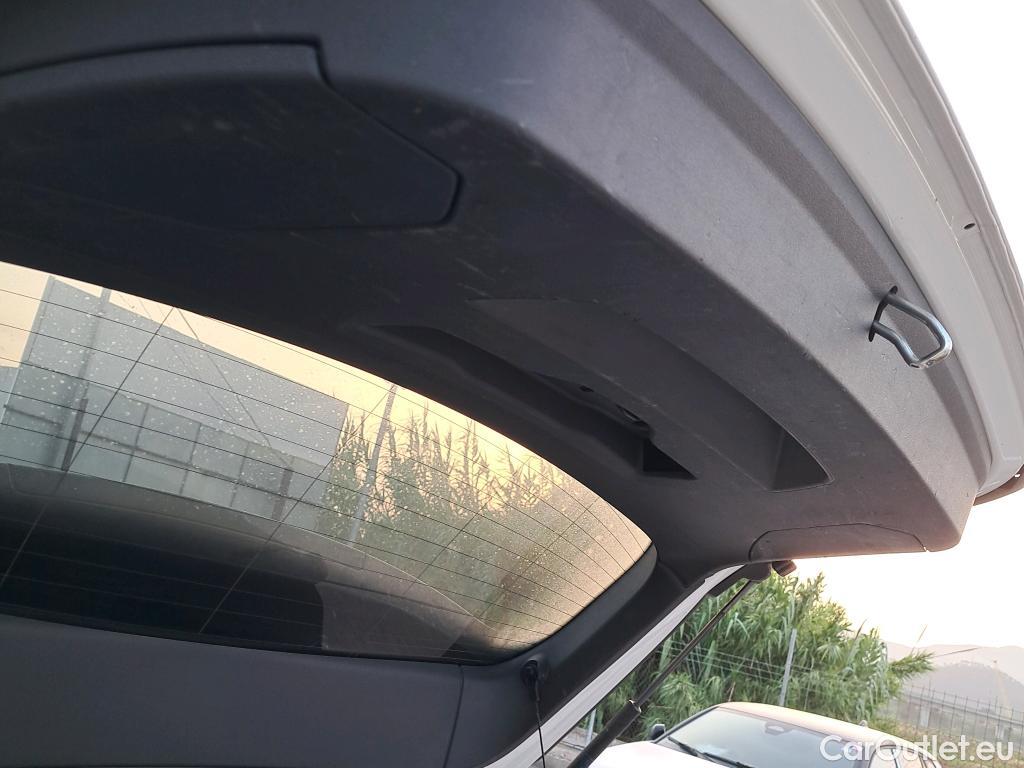  Bmw  Serie 1  Berlina 118i 1.5 135CV MT6 E6d #18