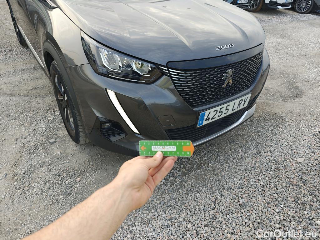  Peugeot  2008  Allure Pack 1.2 PureTech 130CV AT8 E6d #25