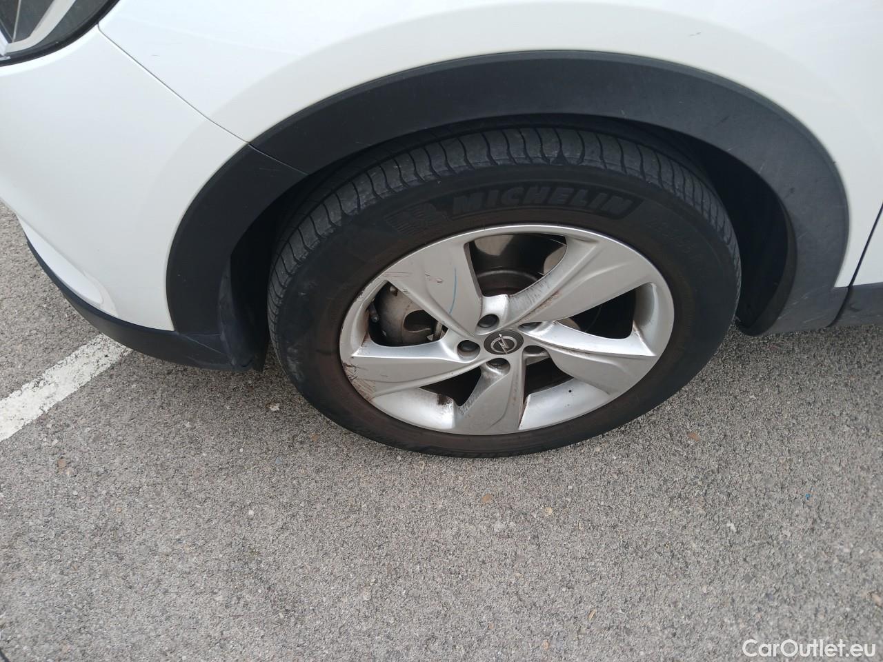  Opel   Grandland X Grandland X Edition Plug-in-Hybrid 1.6 Turbo 225CV AT8 E6d #10