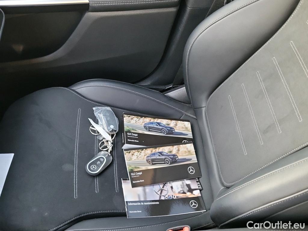  Mercedes  G-Klasee Clase GLC GLC 300 d 4Matic (254.307)AMG 2.0 AMG Line 270CV AT9 6E #4