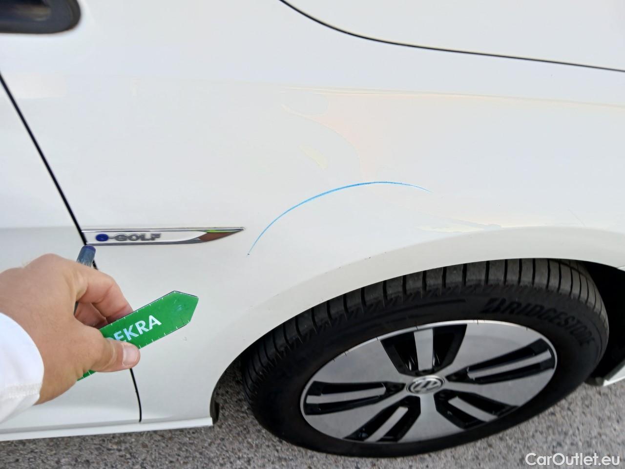  Volkswagen  Golf  VII Berlina e-35kWh #12