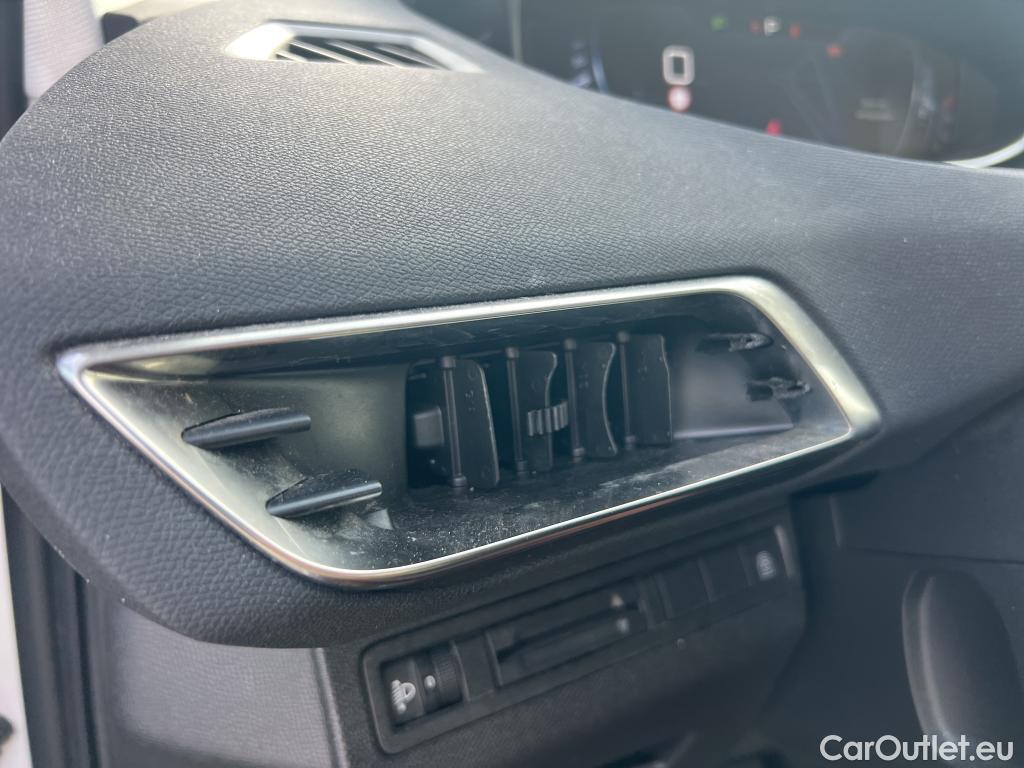  Peugeot  5008  Allure 1.5 HDi 130CV AT8 E6dT #14