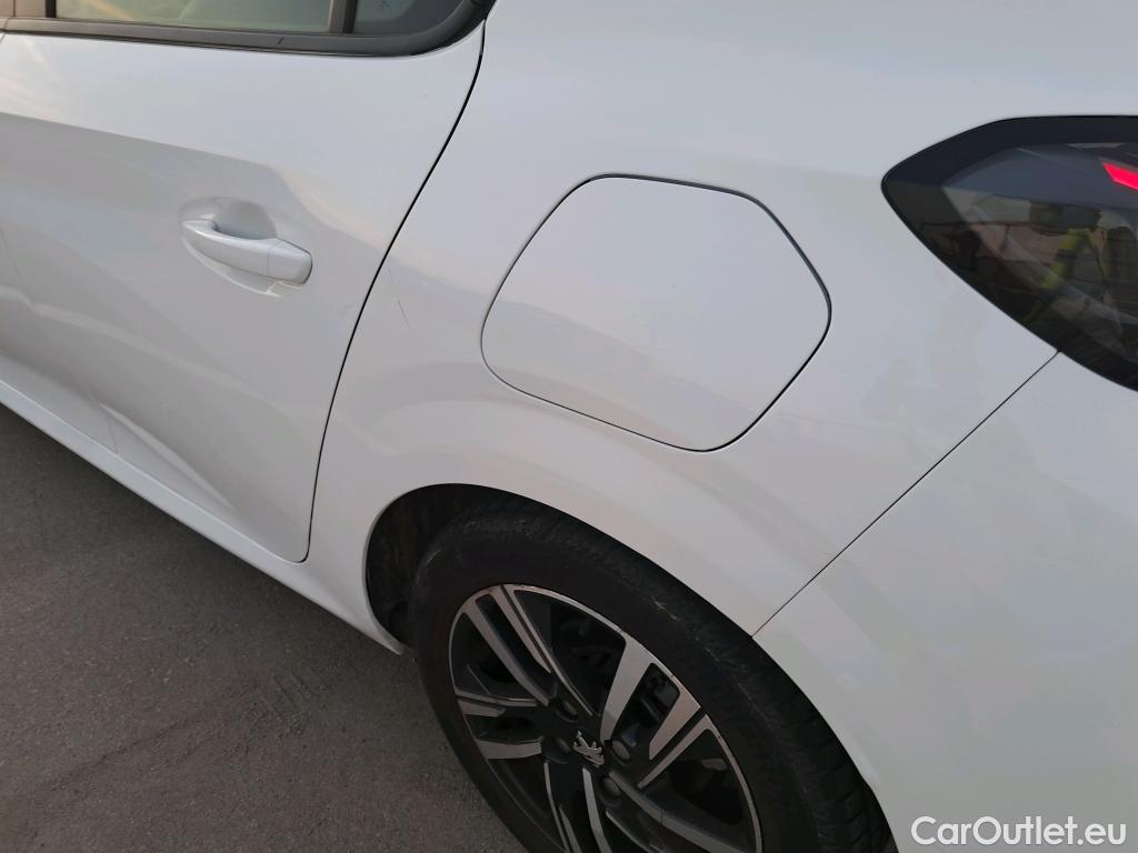  Peugeot  208  Allure 1.2 Puretech 100CV MT6 E6d #39