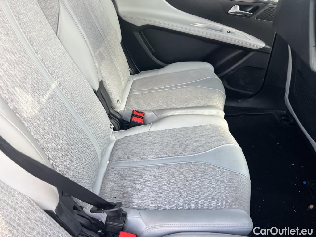  Peugeot  5008  Allure 1.5 HDi 130CV AT8 E6dT #21