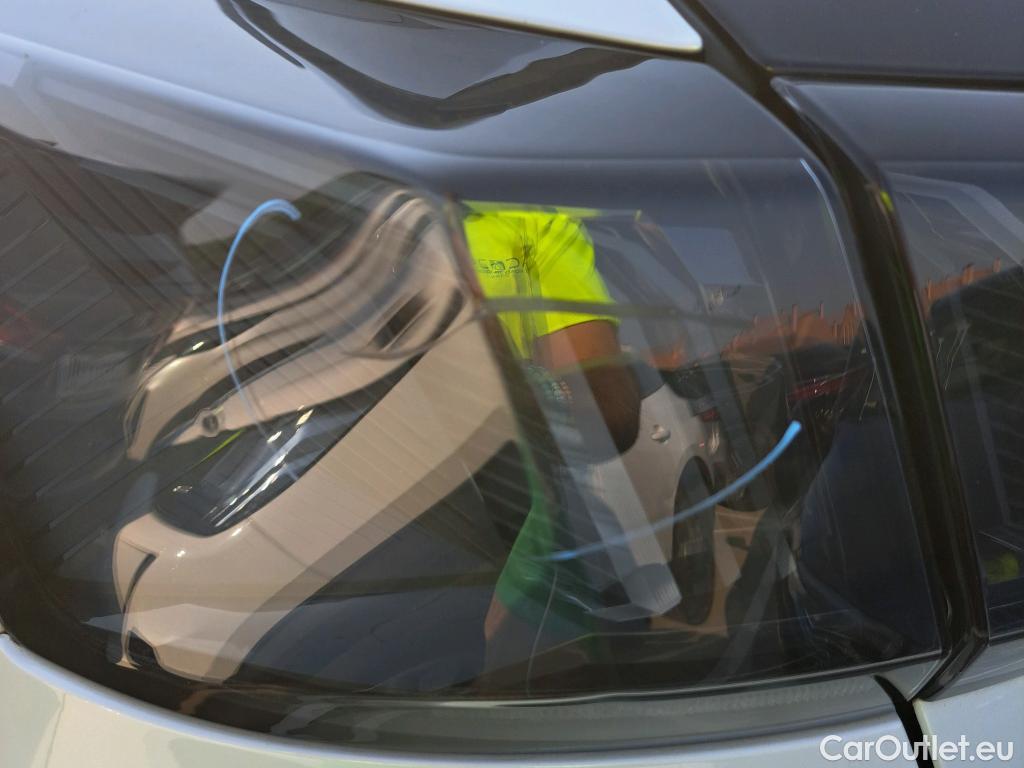 Peugeot  3008  Hybrid 225 Allure 1.6 Plug-In 225CV AT8 E6d #23