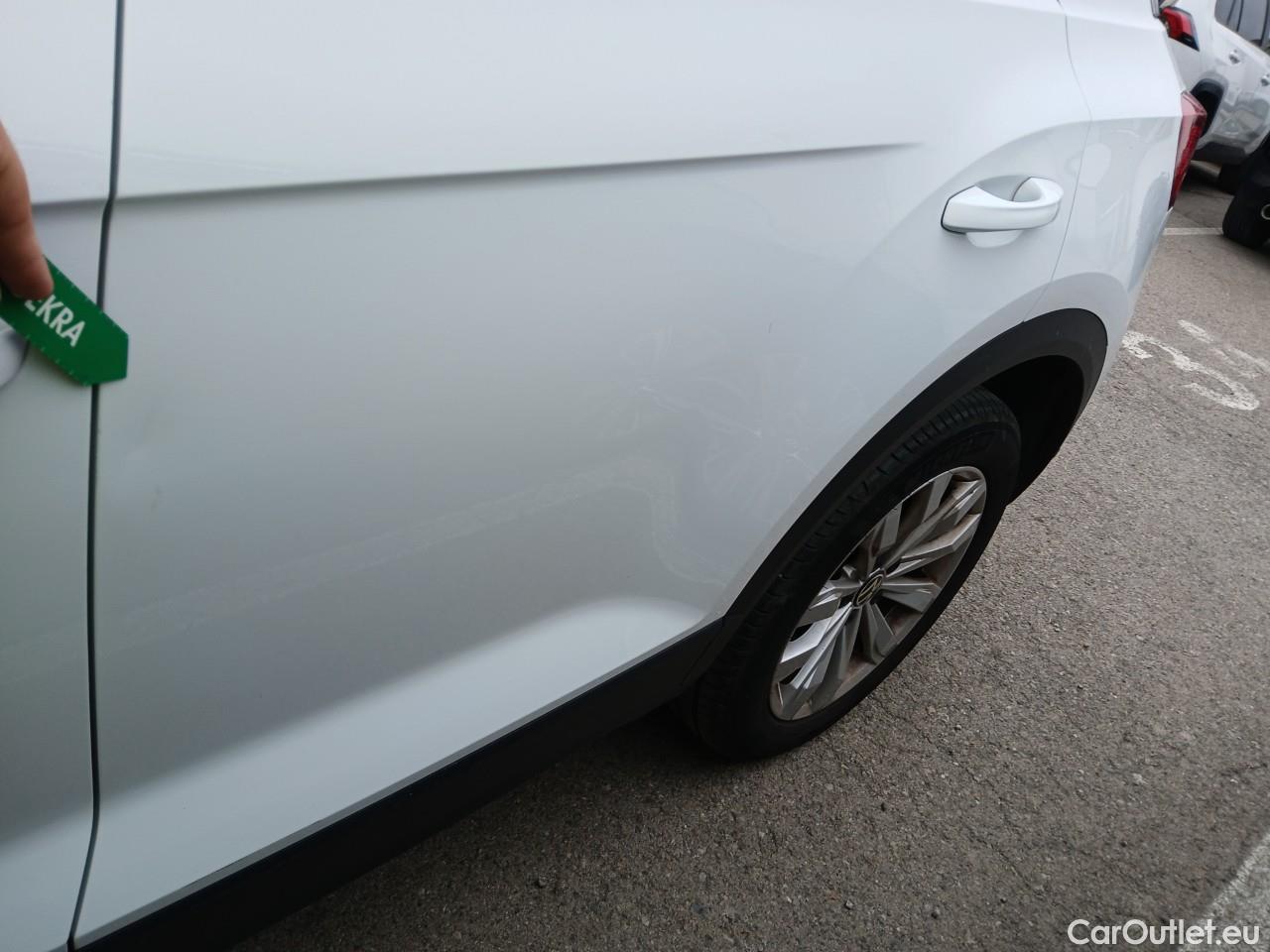  Volkswagen  T-ROC  Advance 1.0 TSI 110CV MT6 E6d #9