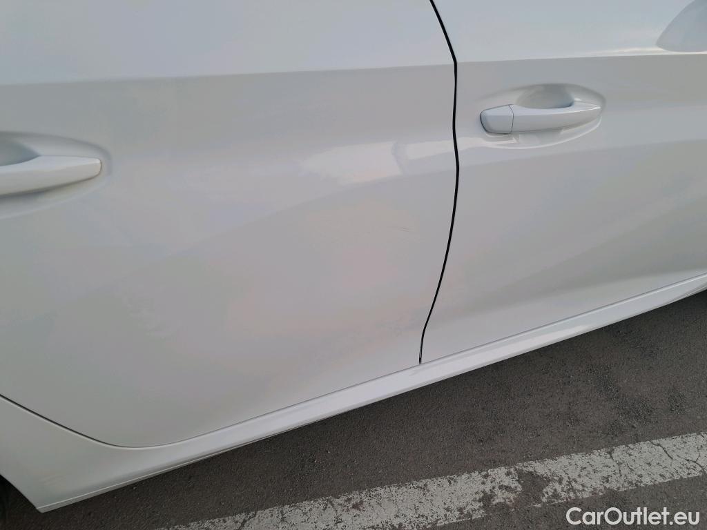  Peugeot  208  Allure 1.2 Puretech 100CV MT6 E6d #35