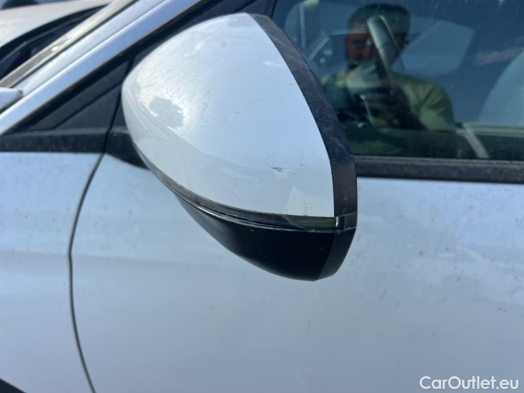  Peugeot  5008  Allure 1.5 HDi 130CV AT8 E6dT #36