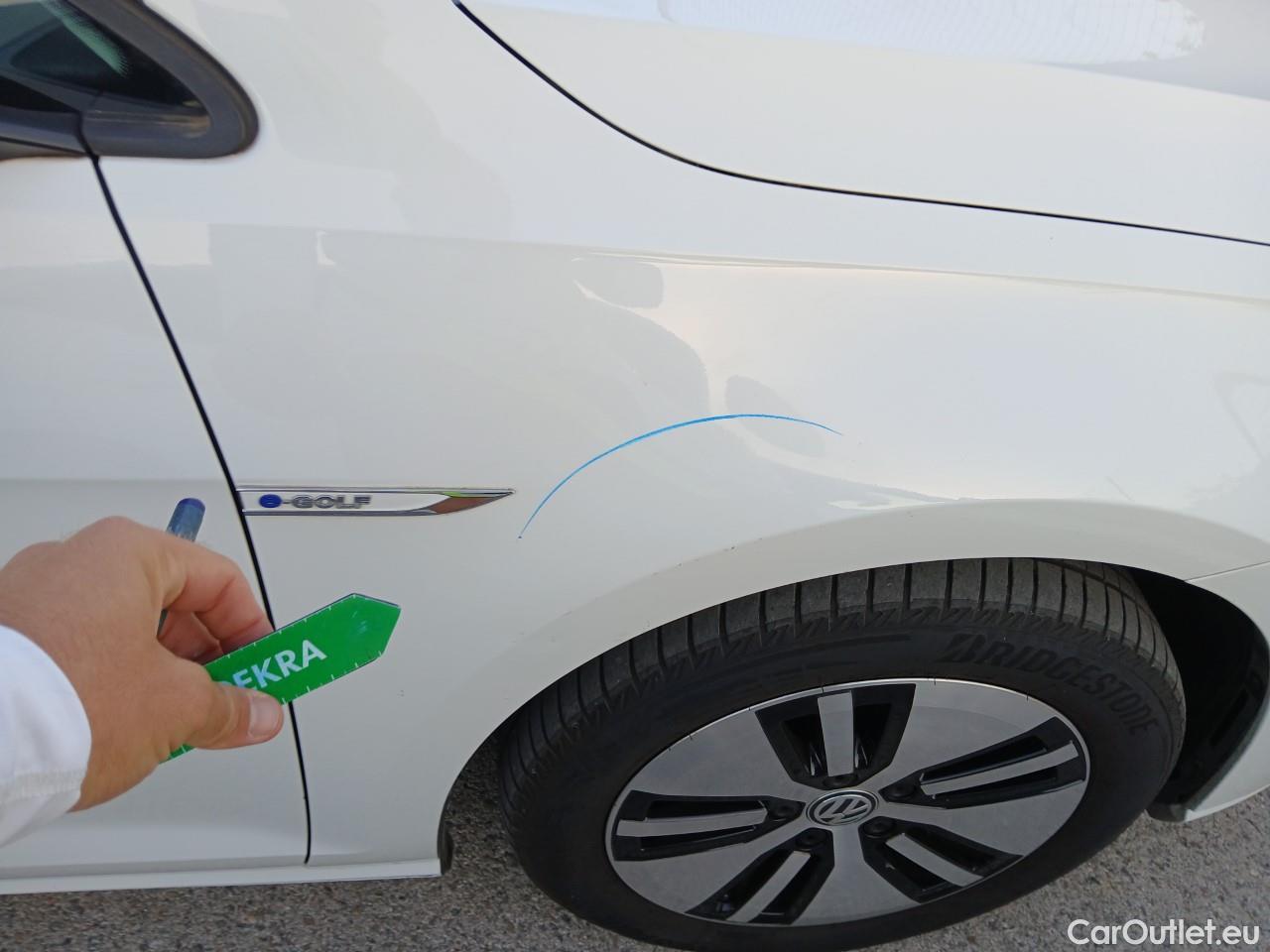  Volkswagen  Golf  VII Berlina e-35kWh #13
