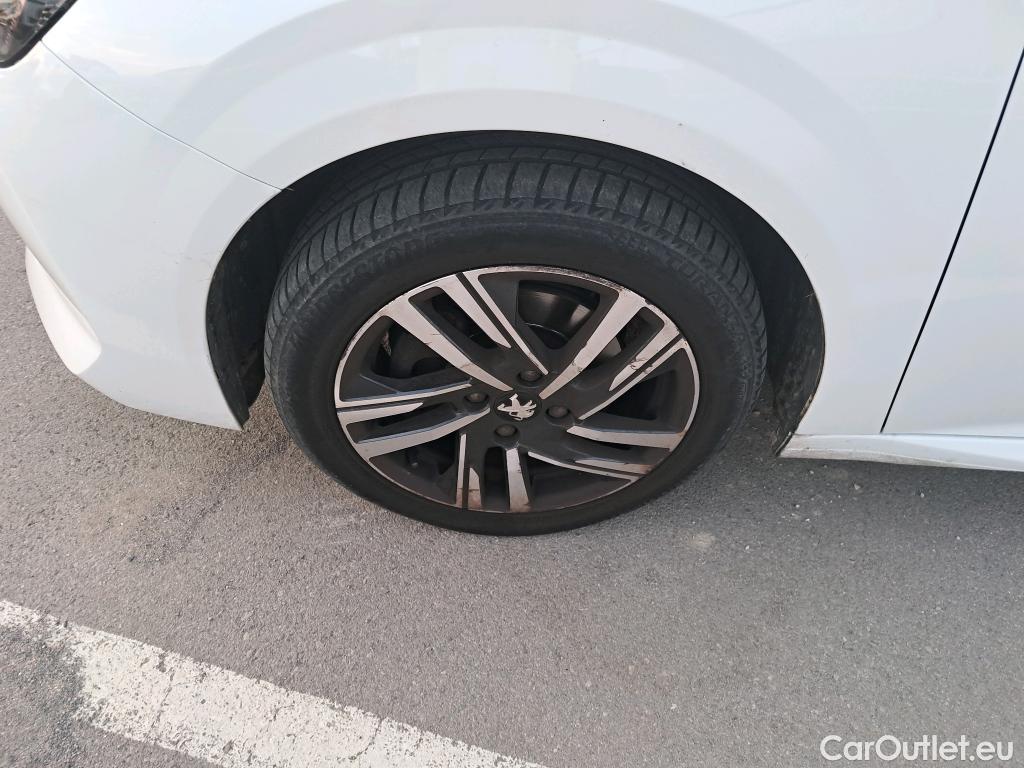  Peugeot  208  Allure 1.2 Puretech 100CV MT6 E6d #9