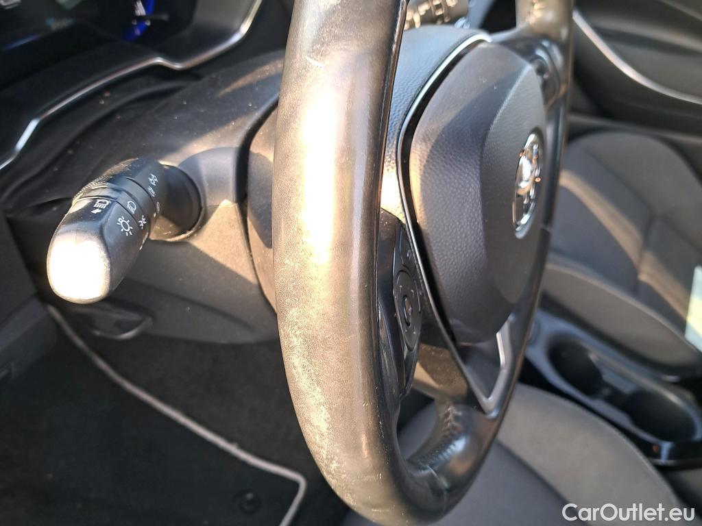  Toyota  Corolla TOYOTA  1.8 125H ACTIVE TECH E-CVT #16