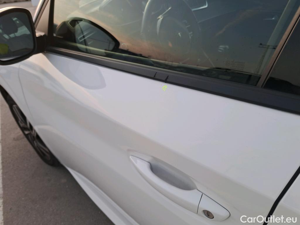  Peugeot  208  Allure 1.2 Puretech 100CV MT6 E6d #3