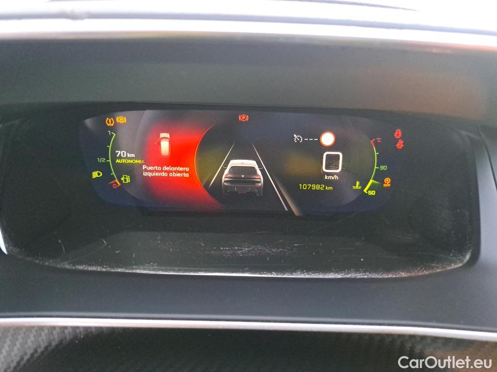  Peugeot  208  Allure 1.2 Puretech 100CV MT6 E6d #41