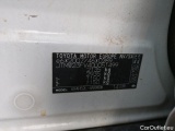  Toyota  RAV4 TOYOTA  / 2018 / 5P / todoterreno 2.5l 220H Advance #17